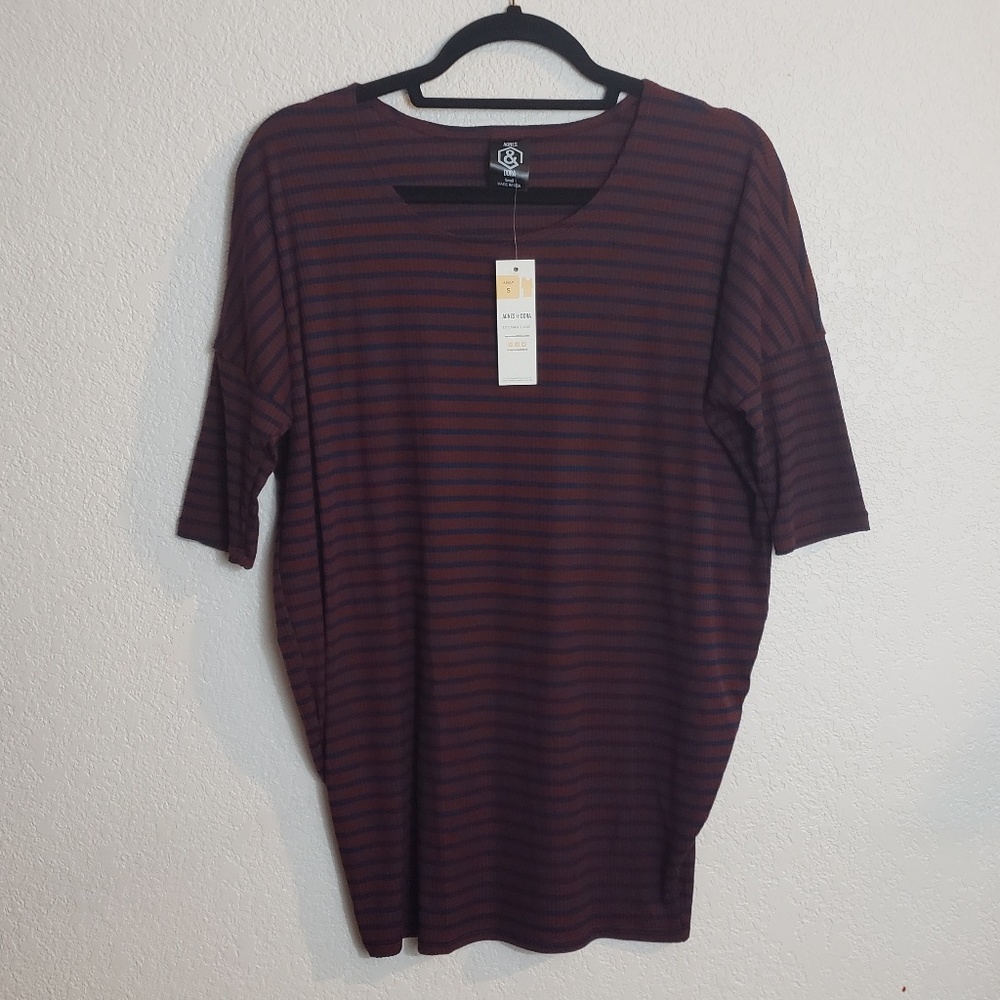 NWT : Ribbed Dolman Tunic